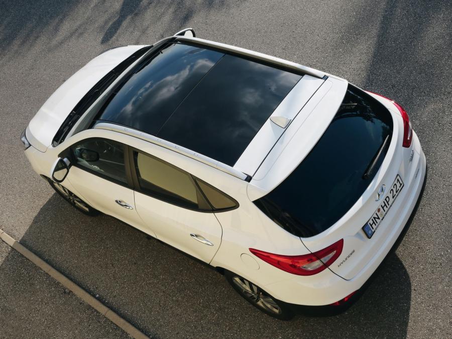  Hyundai ix35 2013 года  (фото 12 из 30)
